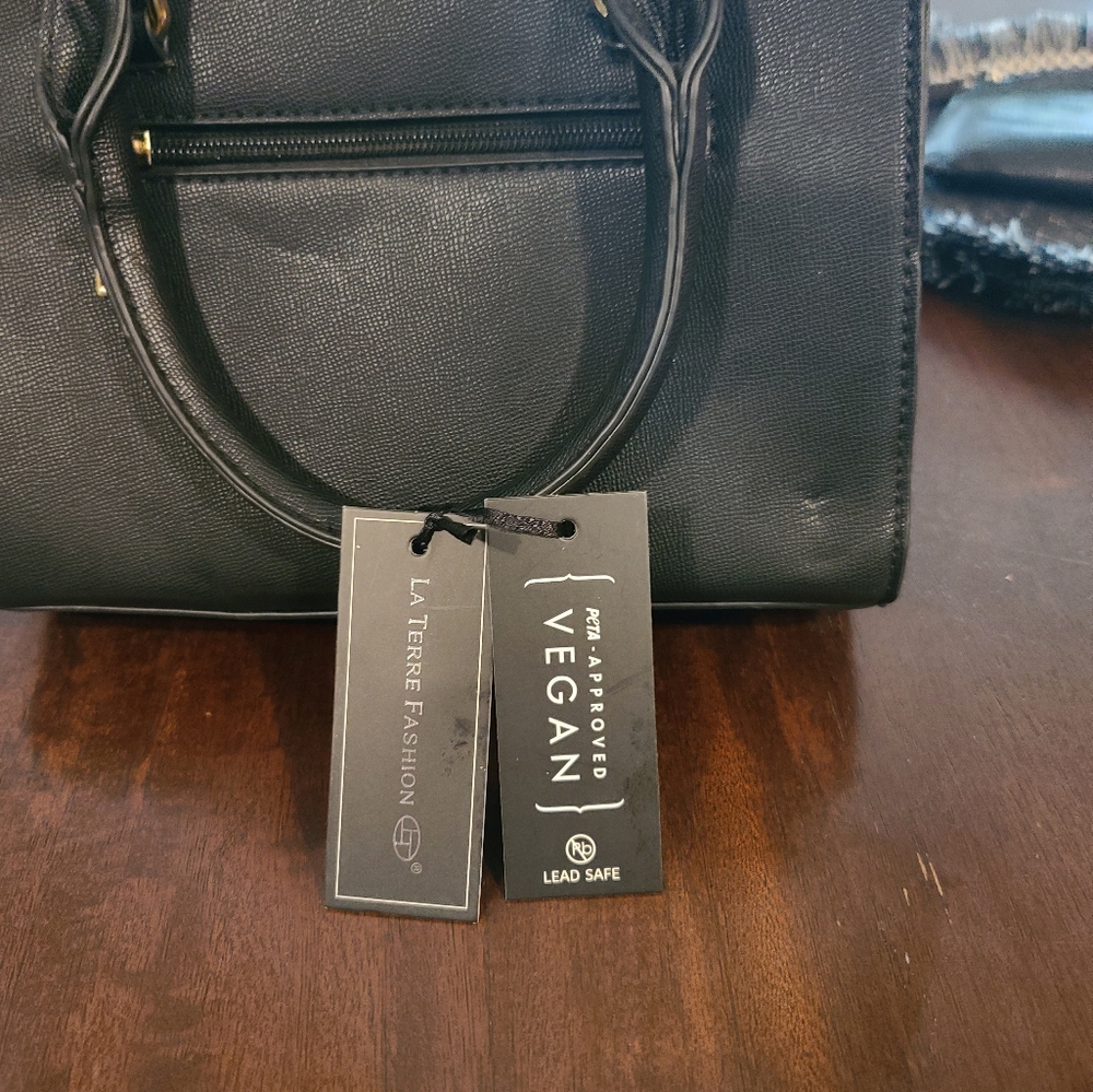 LA Terre Fashion  Hand Bag